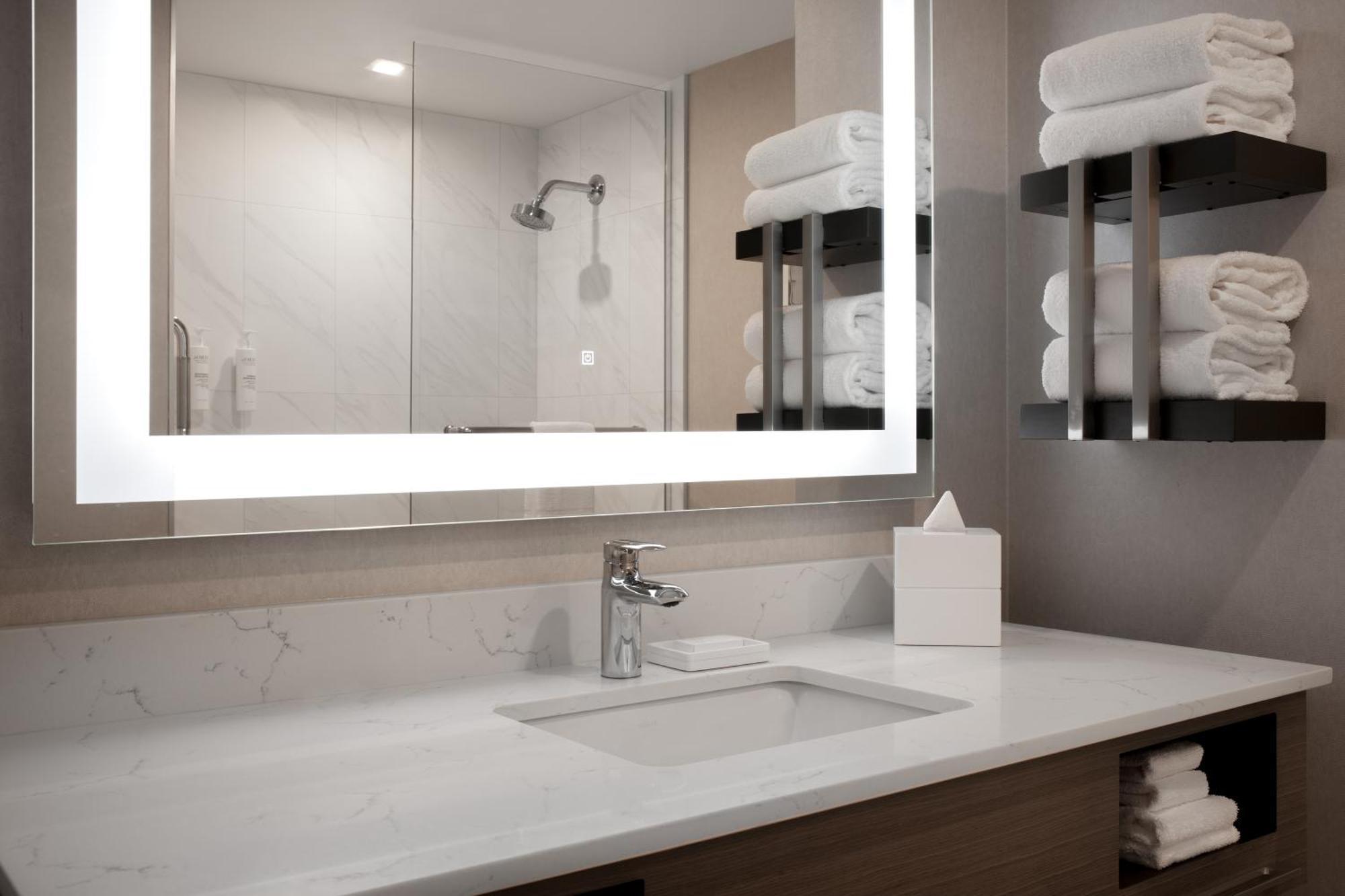 Hampton Inn By Hilton Winnipeg Downtown Dış mekan fotoğraf