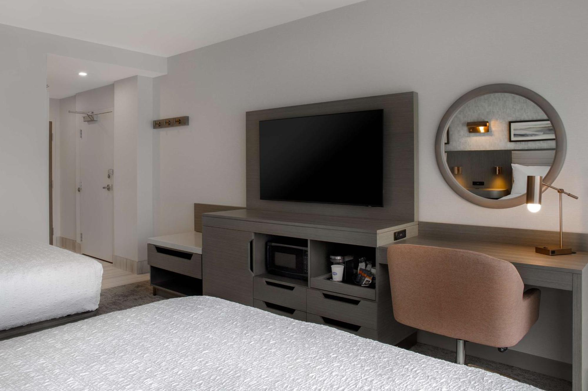 Hampton Inn By Hilton Winnipeg Downtown Dış mekan fotoğraf